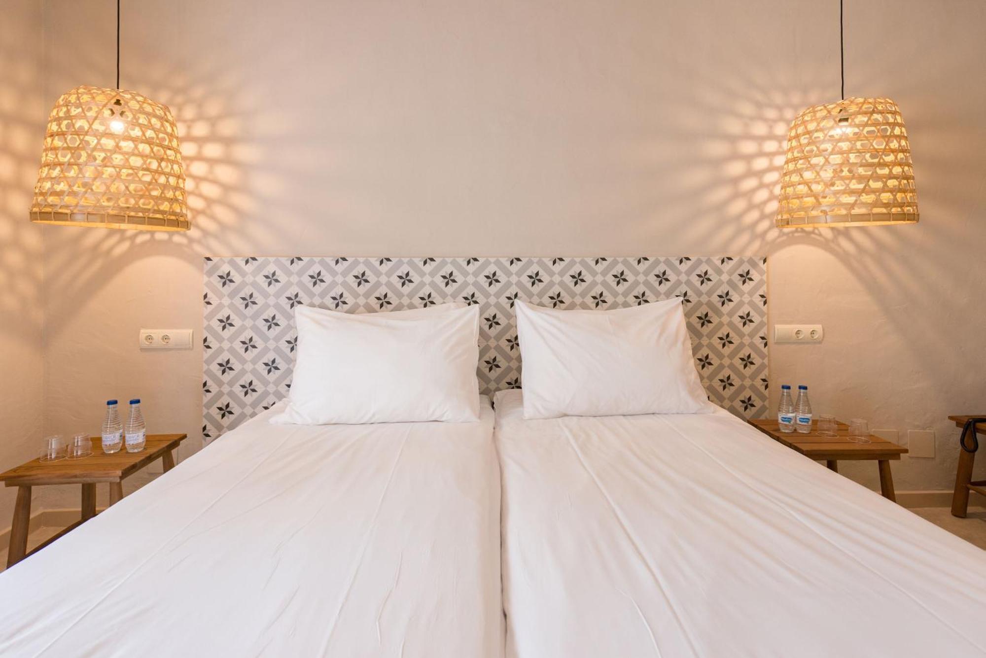 มาร์เบล สเตลลา มาริส อิบิซา Hotel อิบิซาทาวน์ ห้อง รูปภาพ